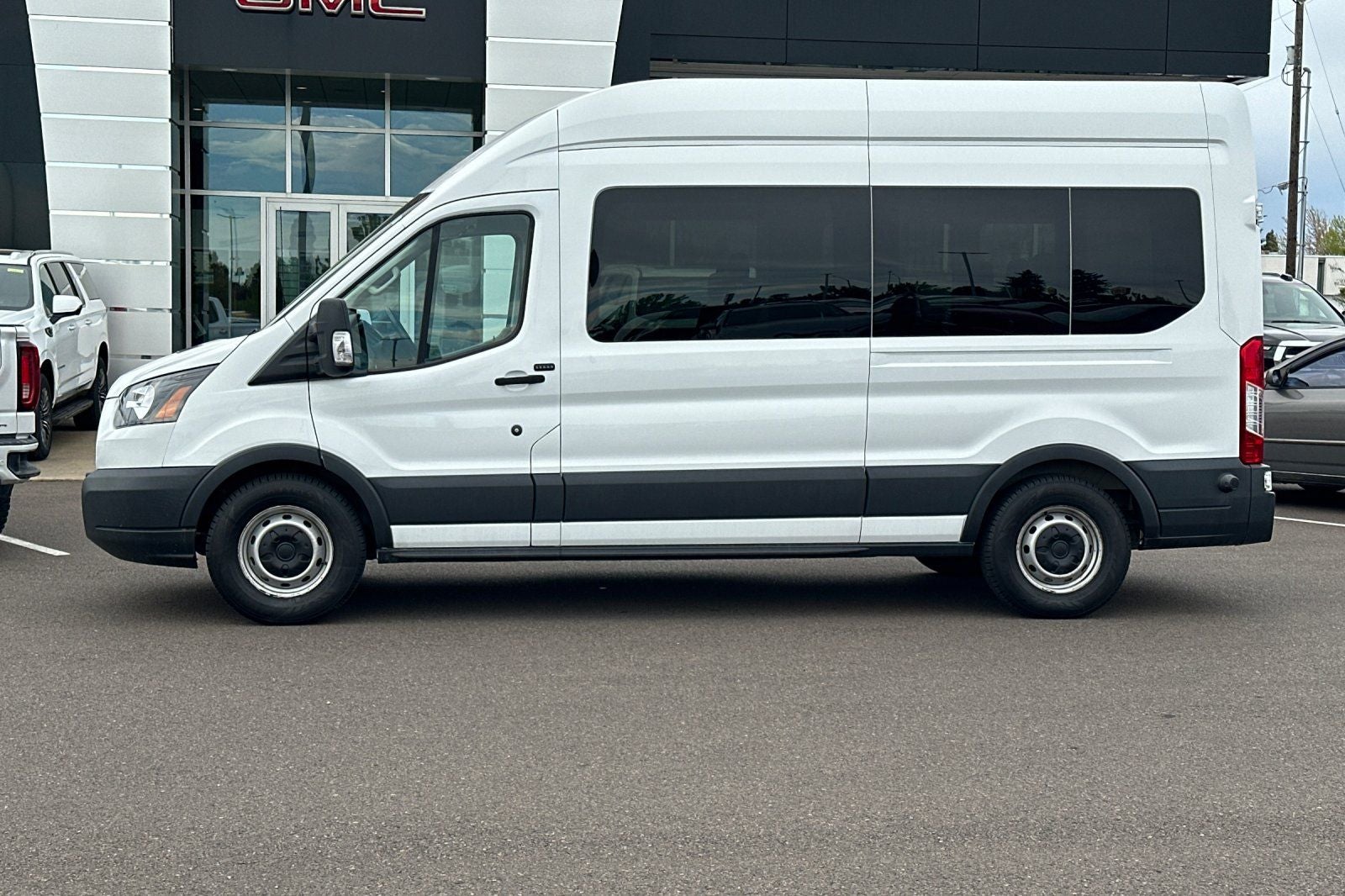 2017 Ford Transit-350 XL