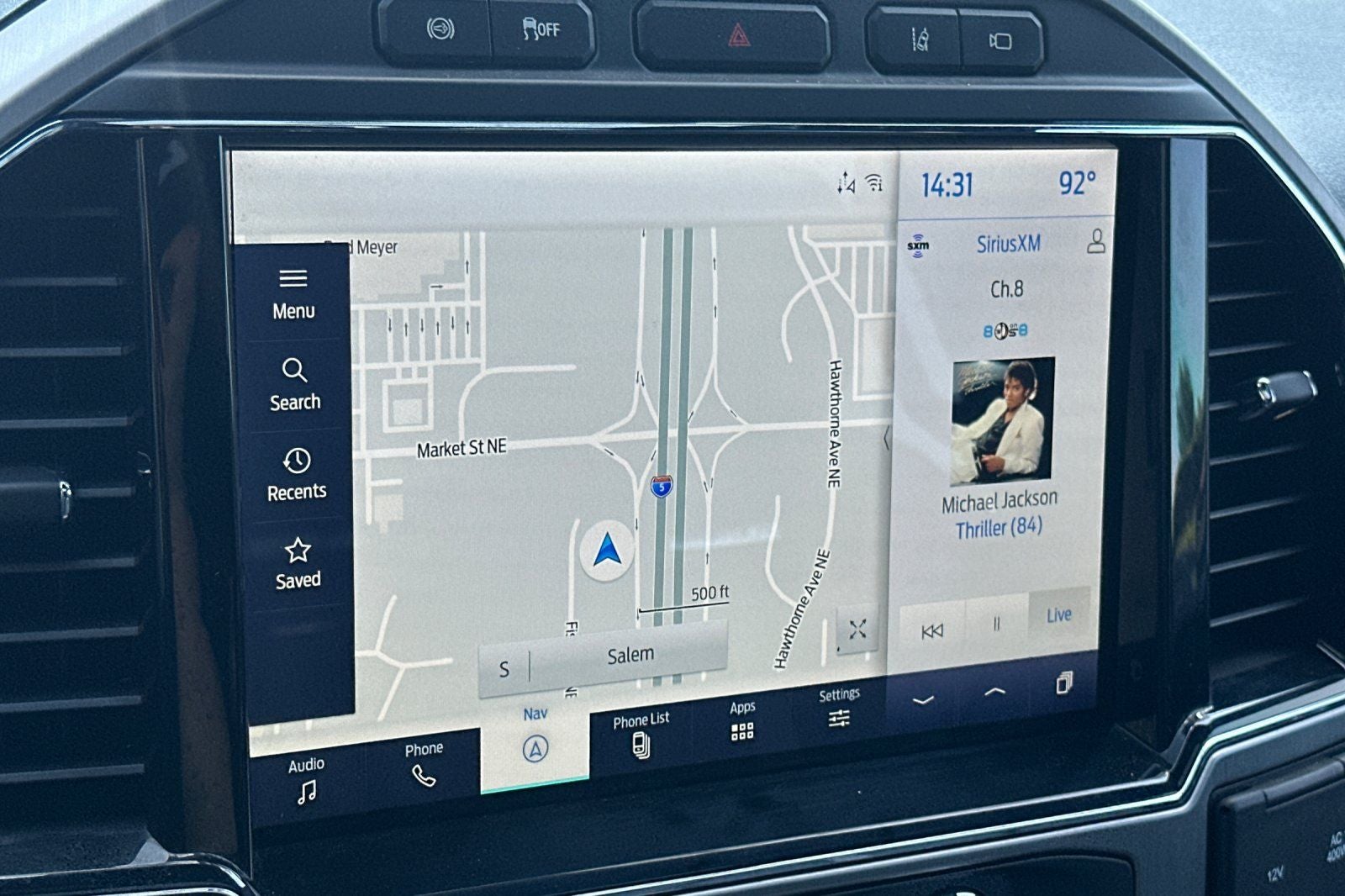 2022 Ford F-350SD Platinum