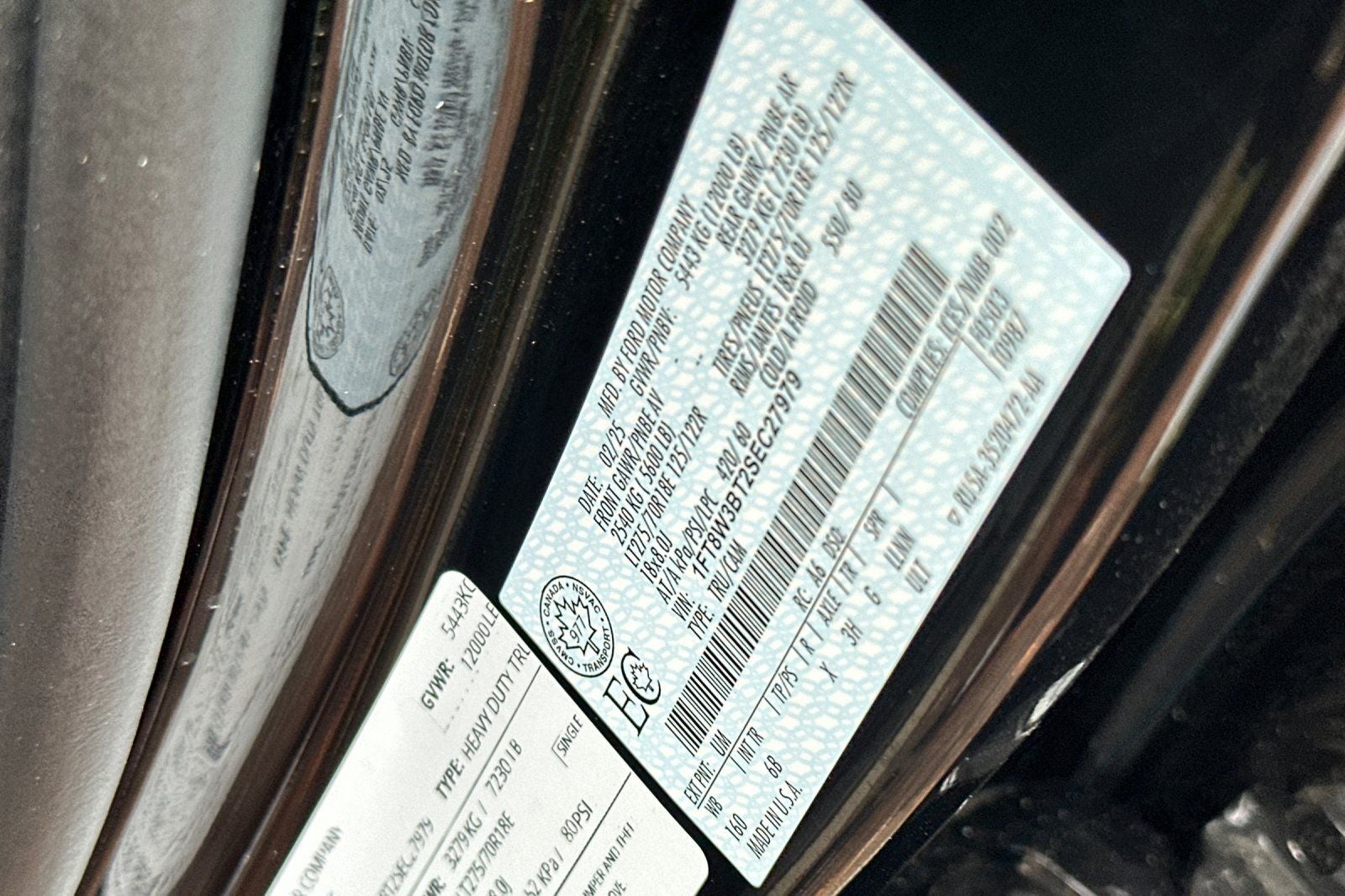 2025 Ford F-350SD Lariat