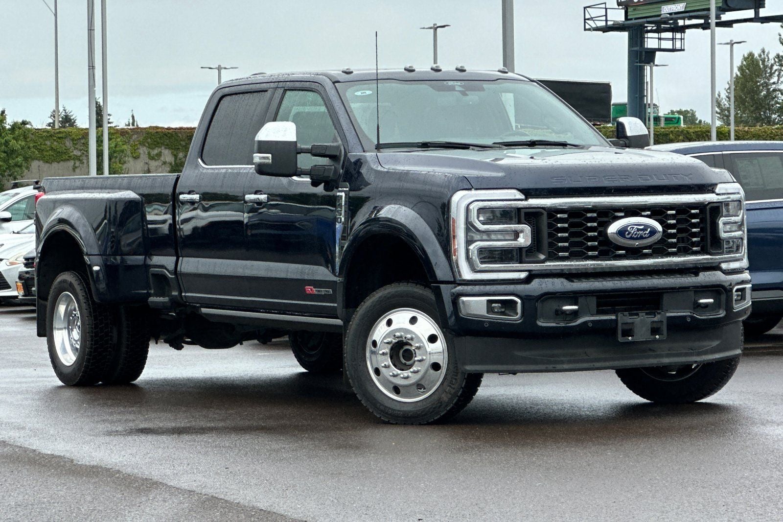 2024 Ford F-450SD Platinum