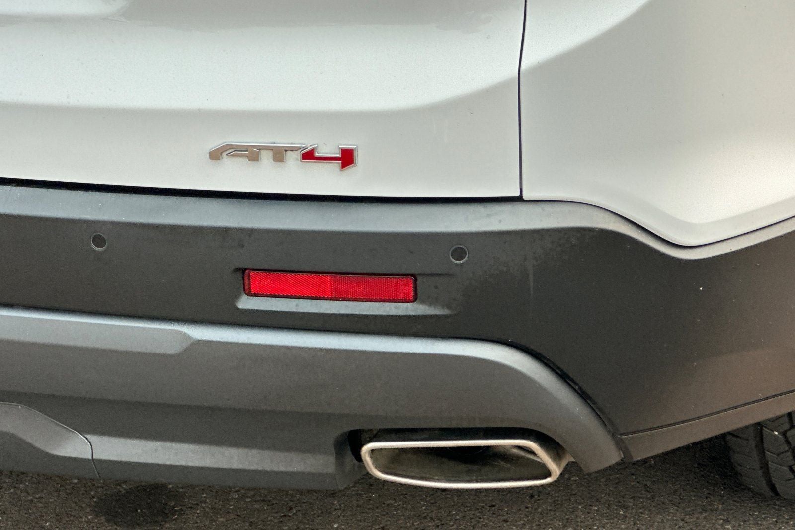 2023 GMC Acadia AT4