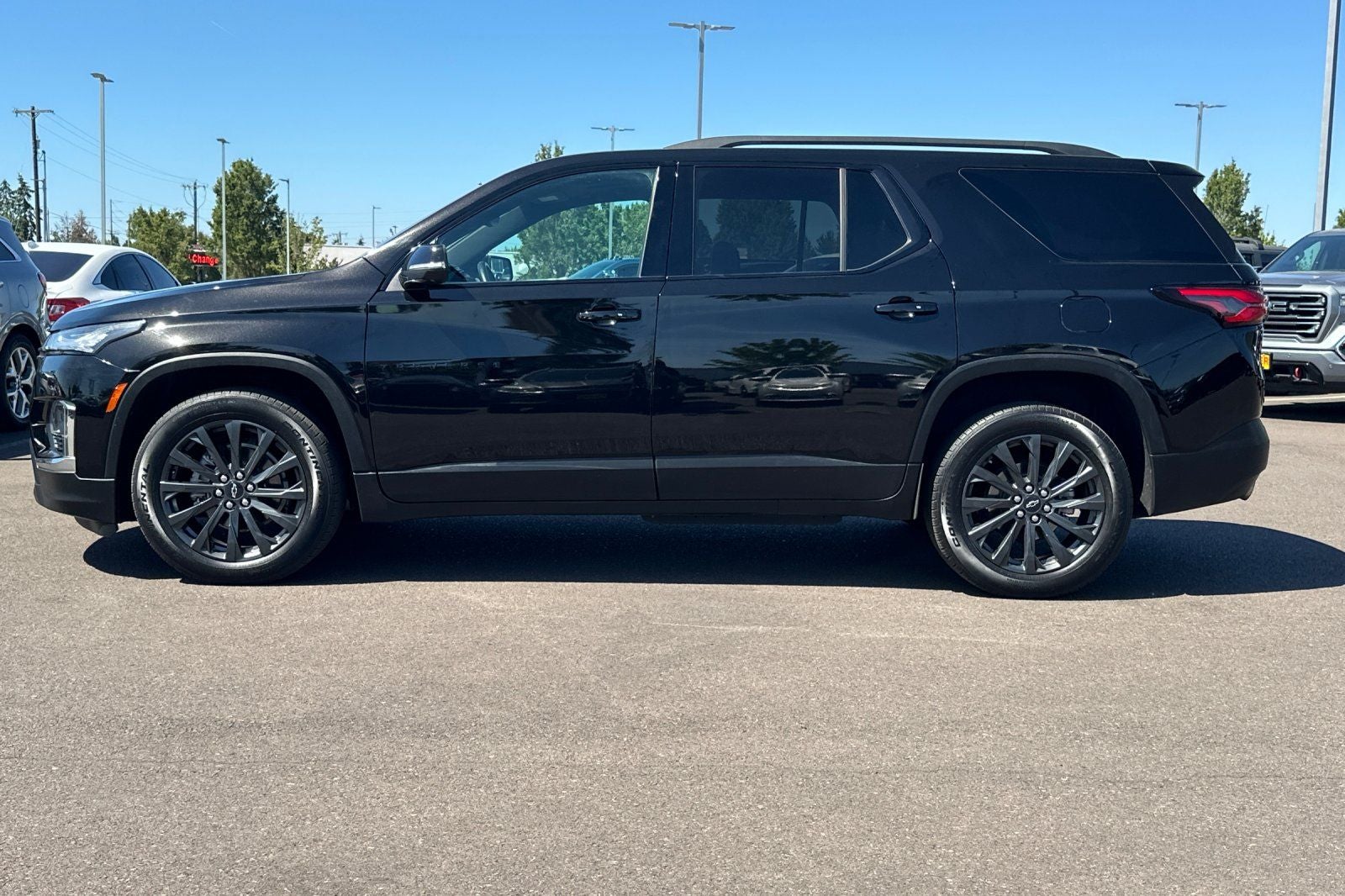 2022 Chevrolet Traverse RS