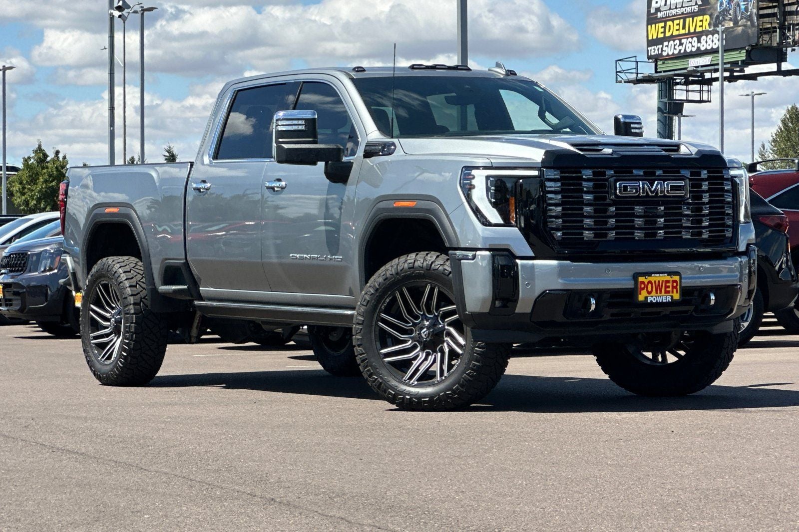 2025 GMC Sierra 3500HD Denali Ultimate