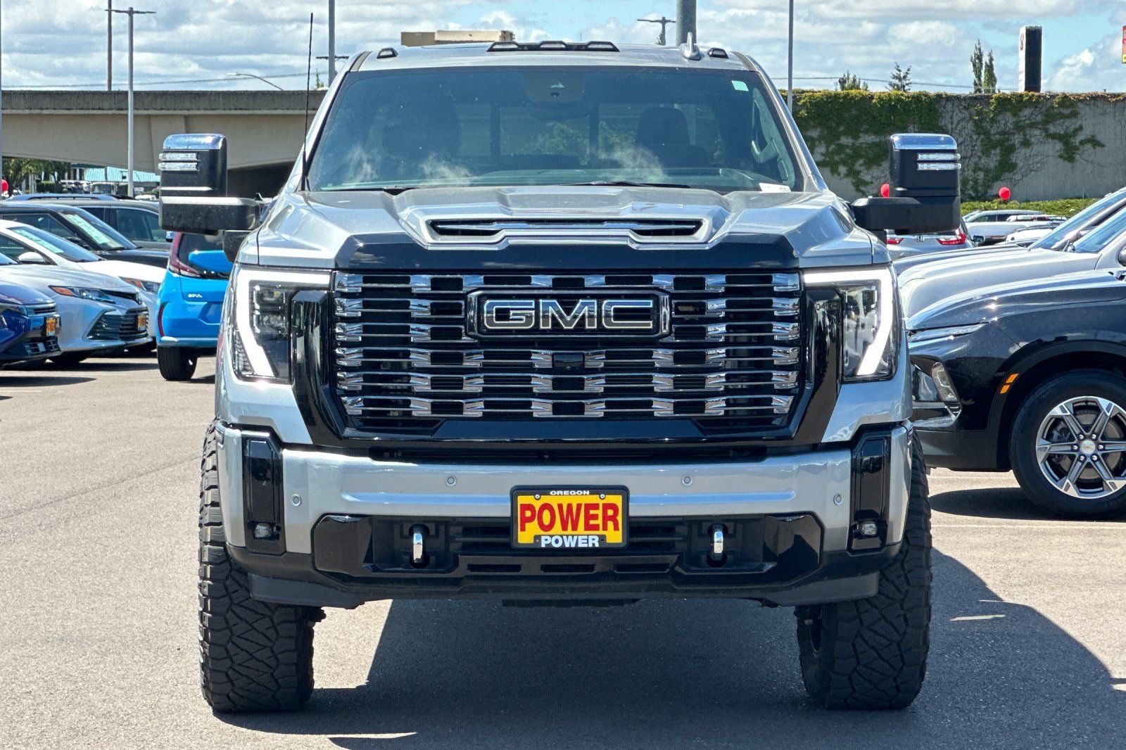 2025 GMC Sierra 3500HD Denali Ultimate