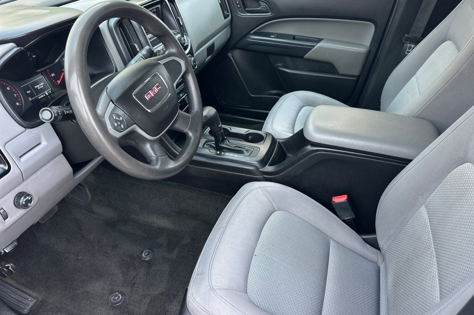 2016 GMC Canyon Base