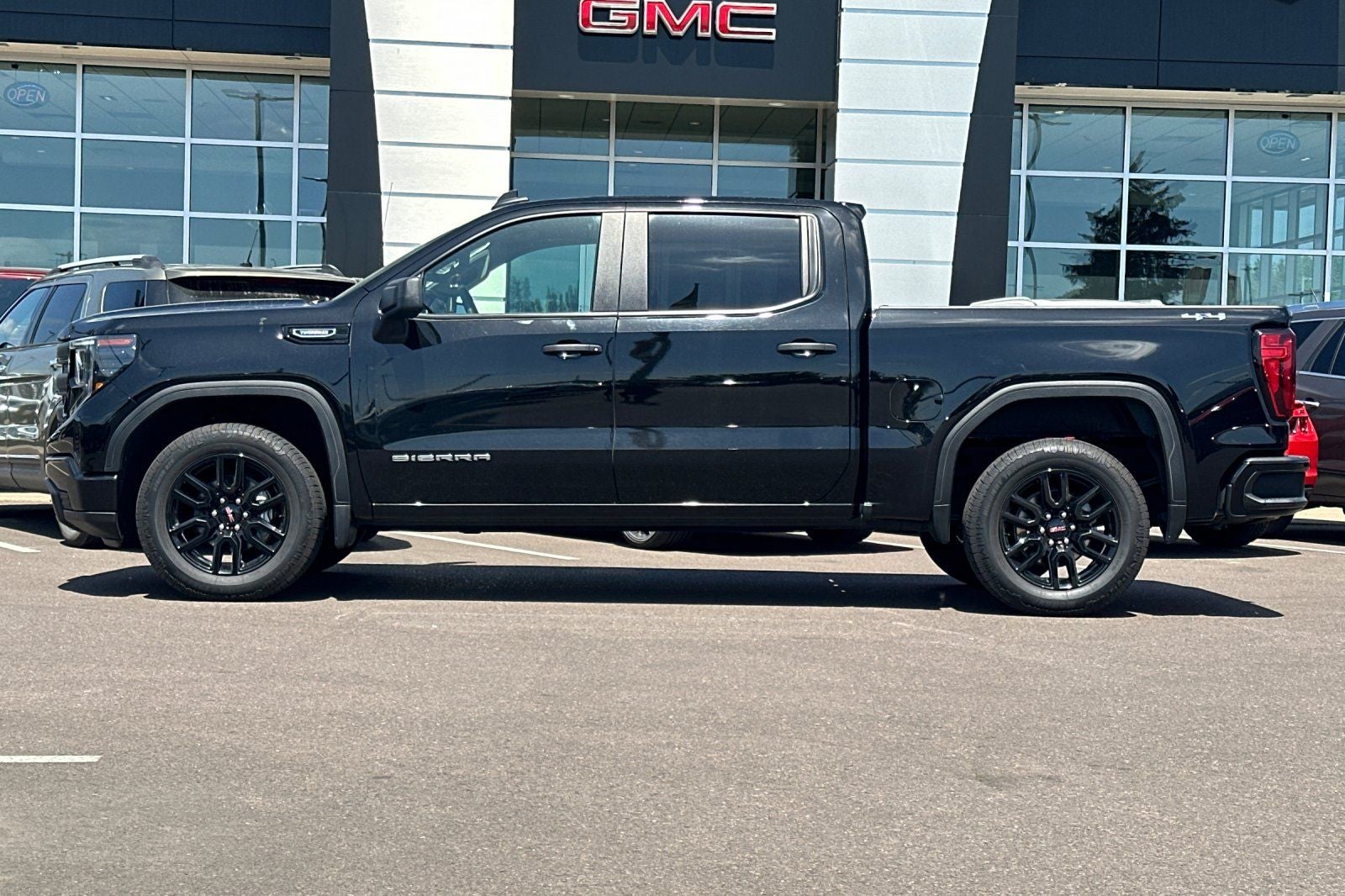 2024 GMC Sierra 1500 Pro
