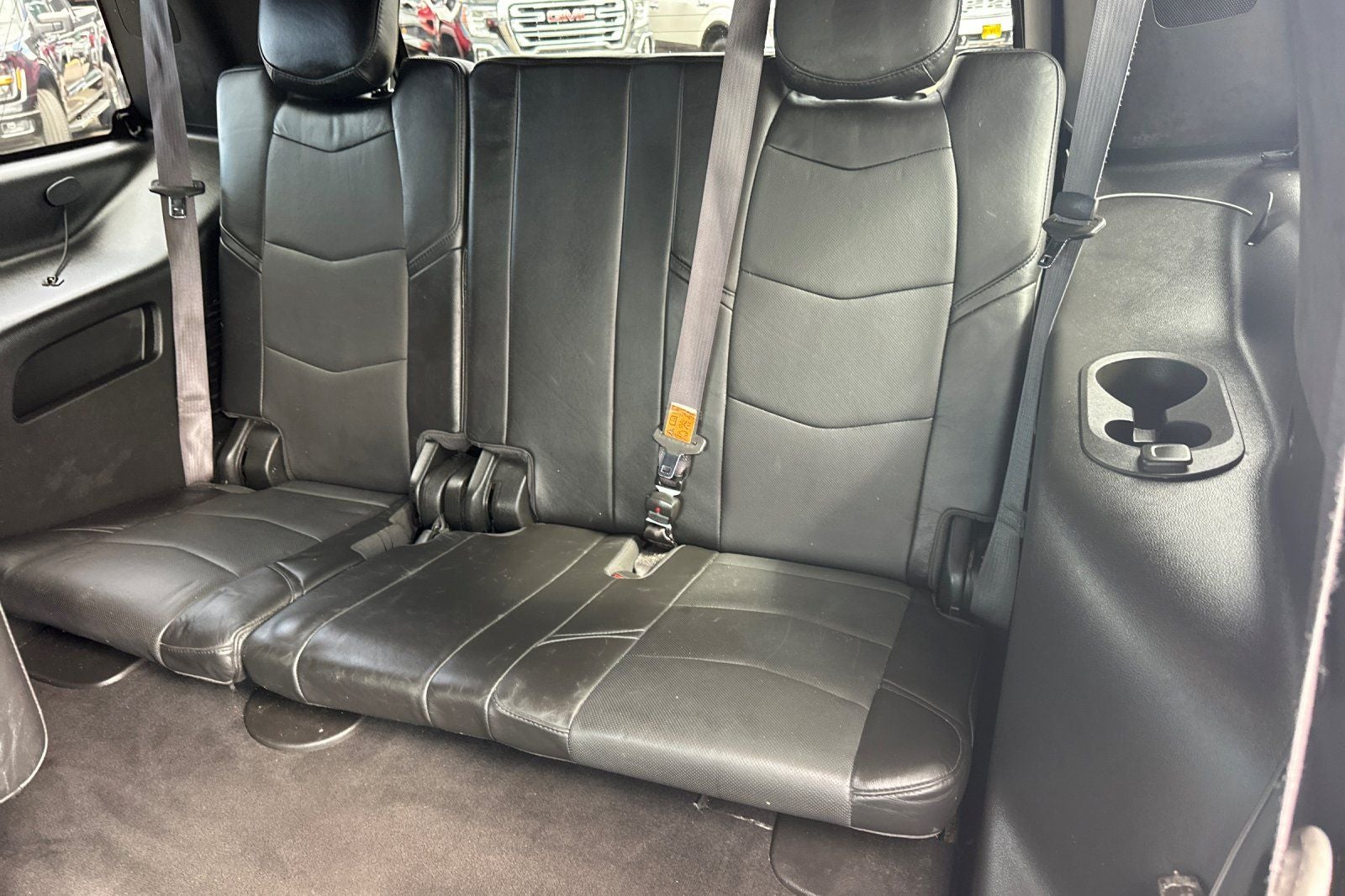2015 Cadillac Escalade Platinum Edition
