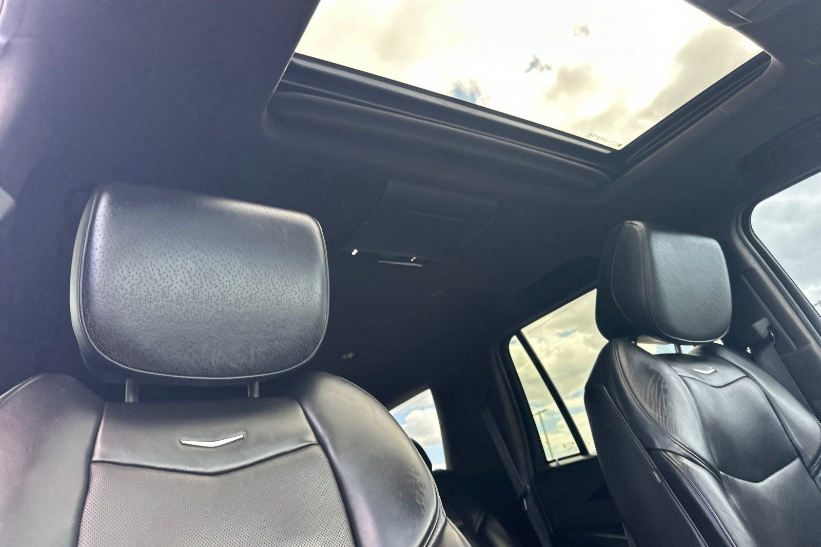 2015 Cadillac Escalade Platinum Edition