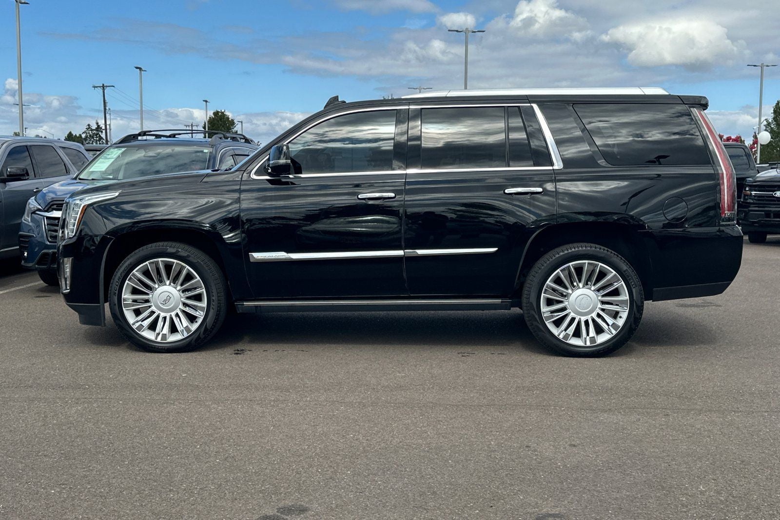 2015 Cadillac Escalade Platinum Edition