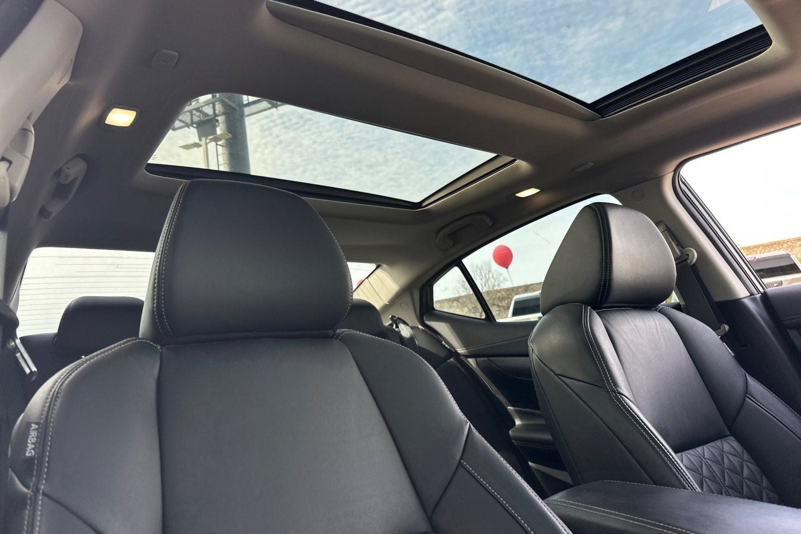 2023 Nissan Maxima Platinum