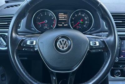 2019 Volkswagen Passat 2.0T Wolfsburg