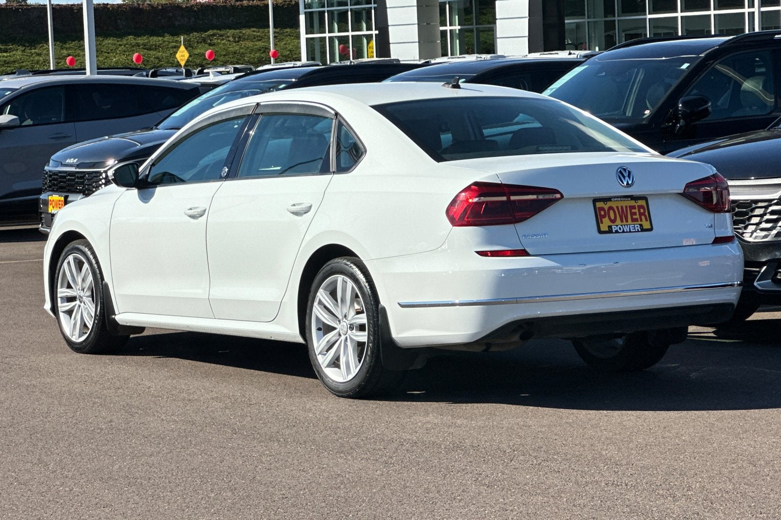 2019 Volkswagen Passat 2.0T Wolfsburg