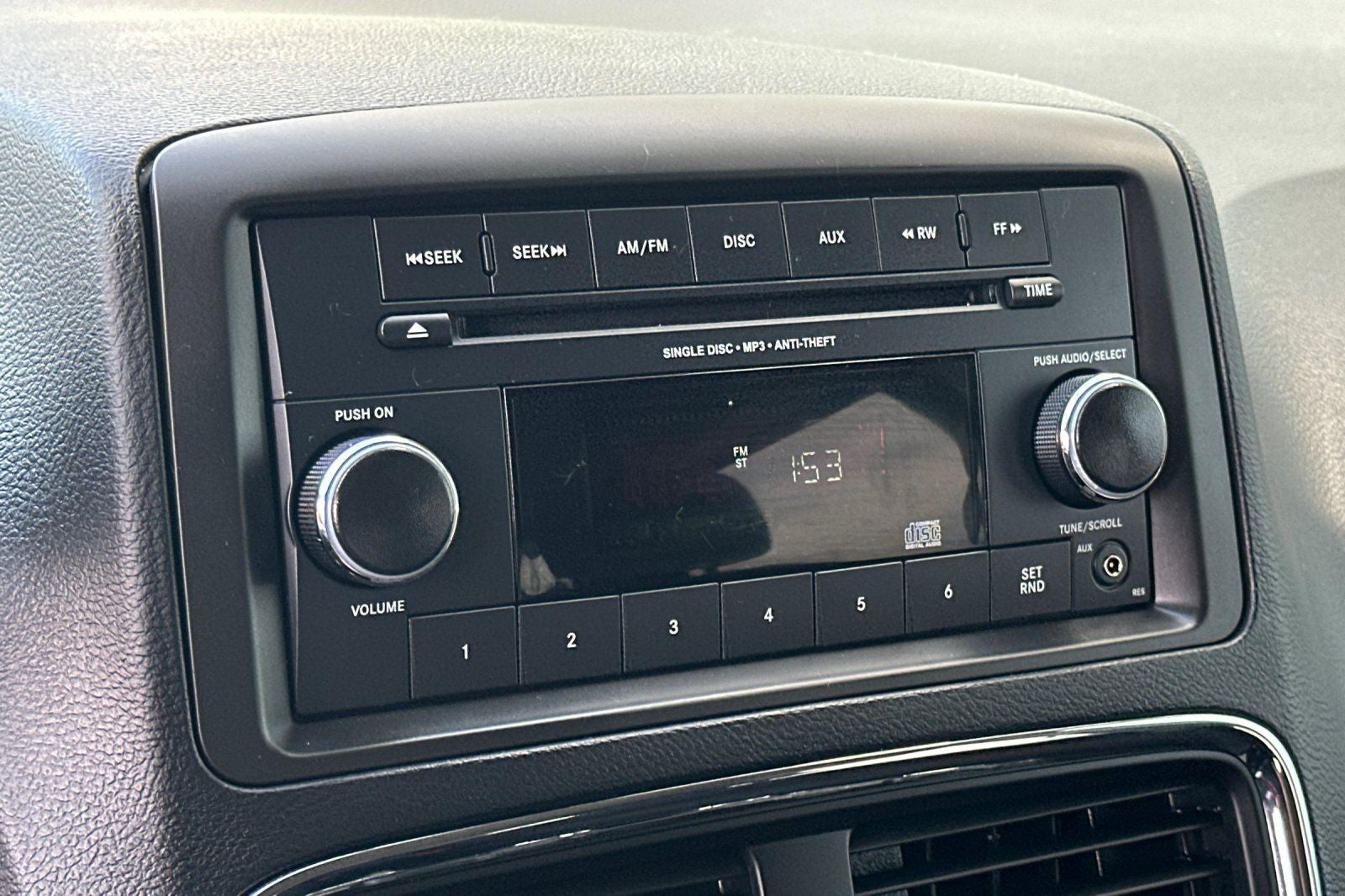 2015 Dodge Grand Caravan SE