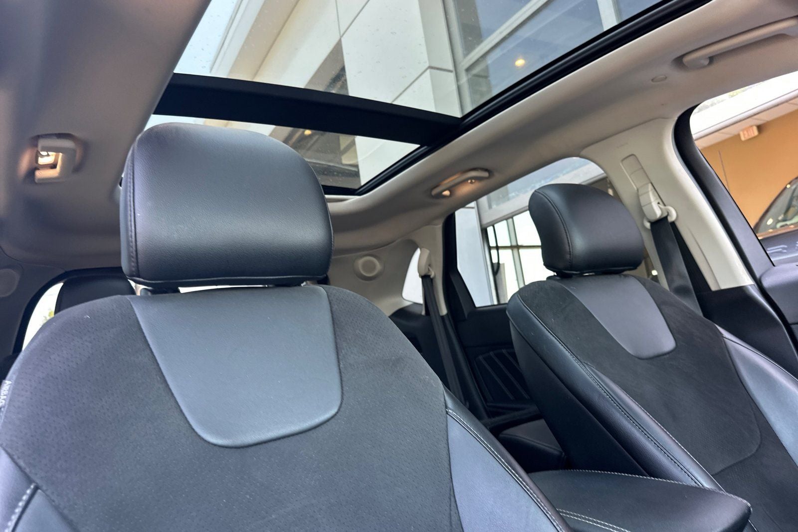 2016 Ford Edge Sport