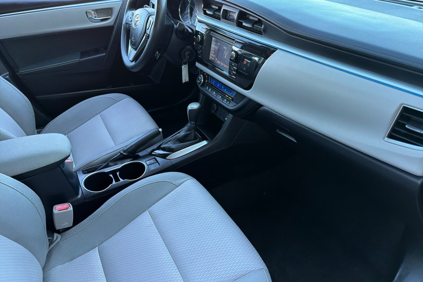 2014 Toyota Corolla LE Plus