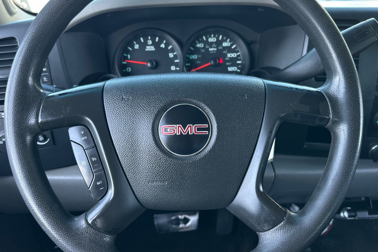 2011 GMC Sierra 1500 Base