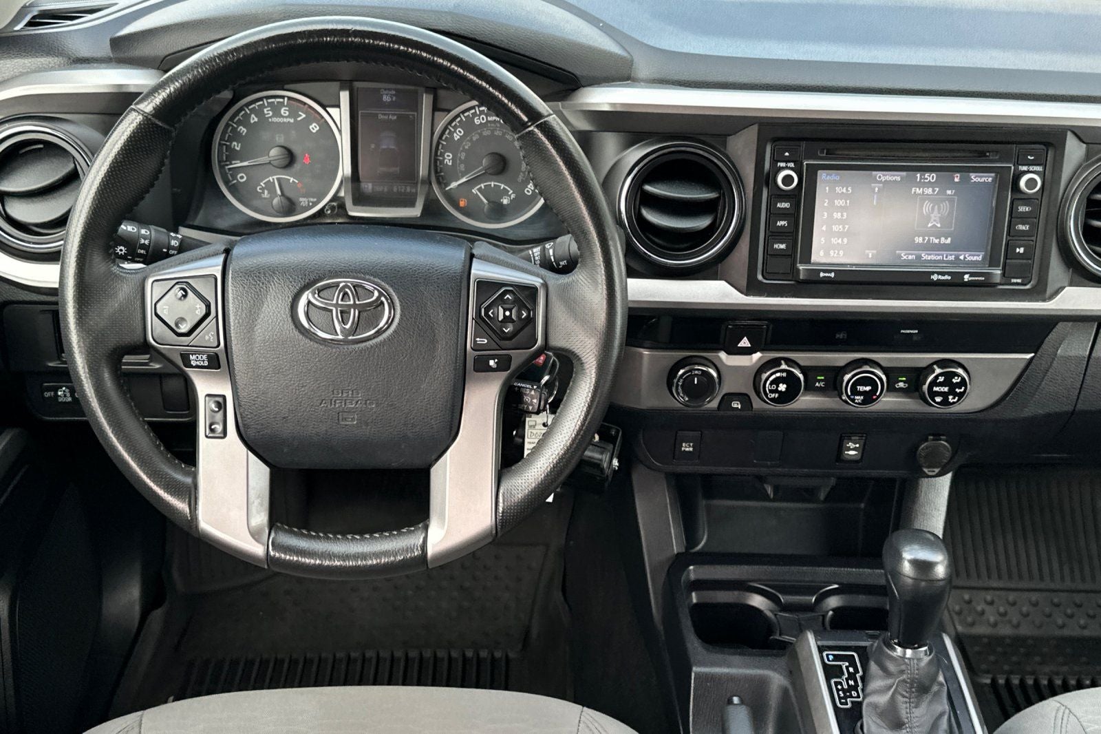 2017 Toyota Tacoma SR5