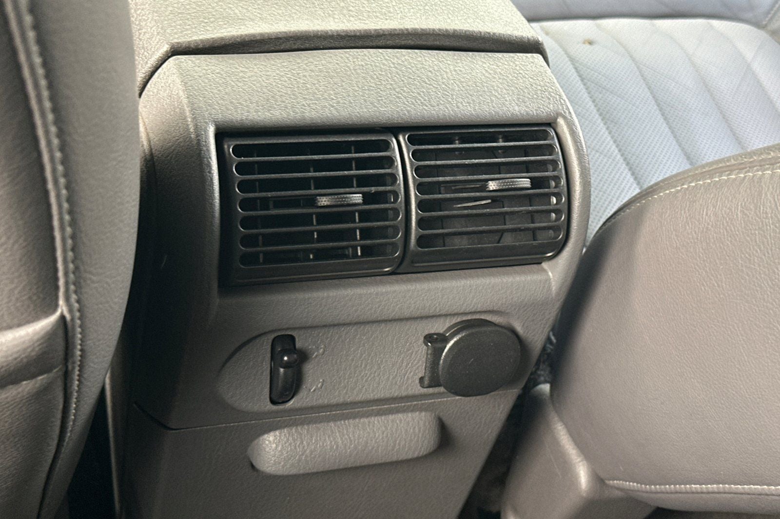 2002 Mercury Mountaineer Base