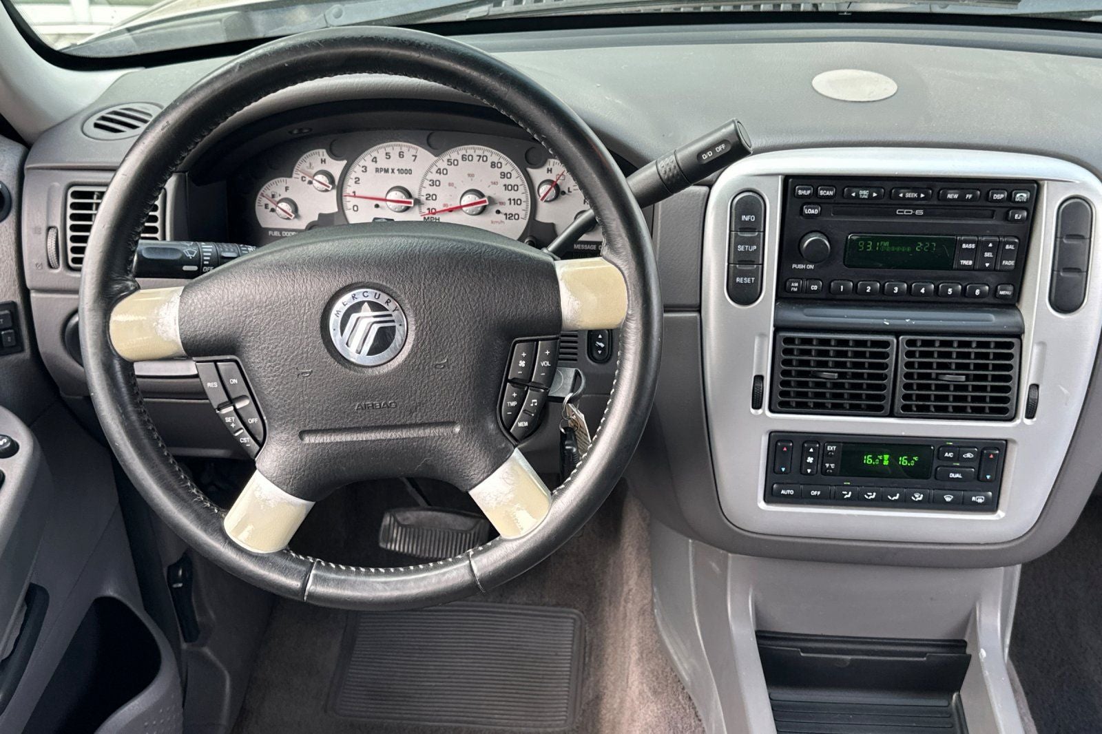 2002 Mercury Mountaineer Base