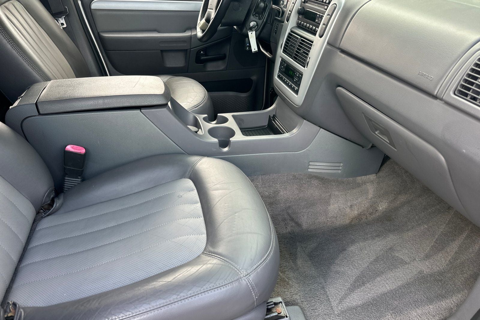2002 Mercury Mountaineer Base