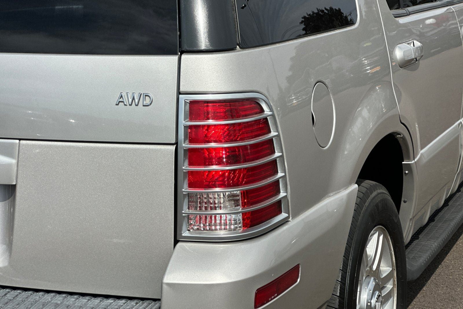 2002 Mercury Mountaineer Base