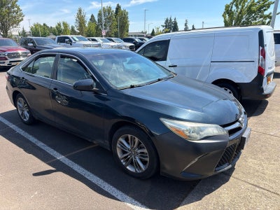 2016 Toyota Camry SE
