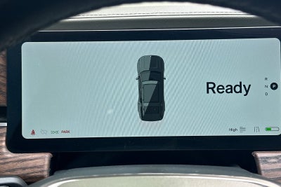 2023 Rivian R1S Adventure