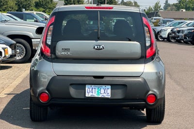 2016 Kia Soul Base