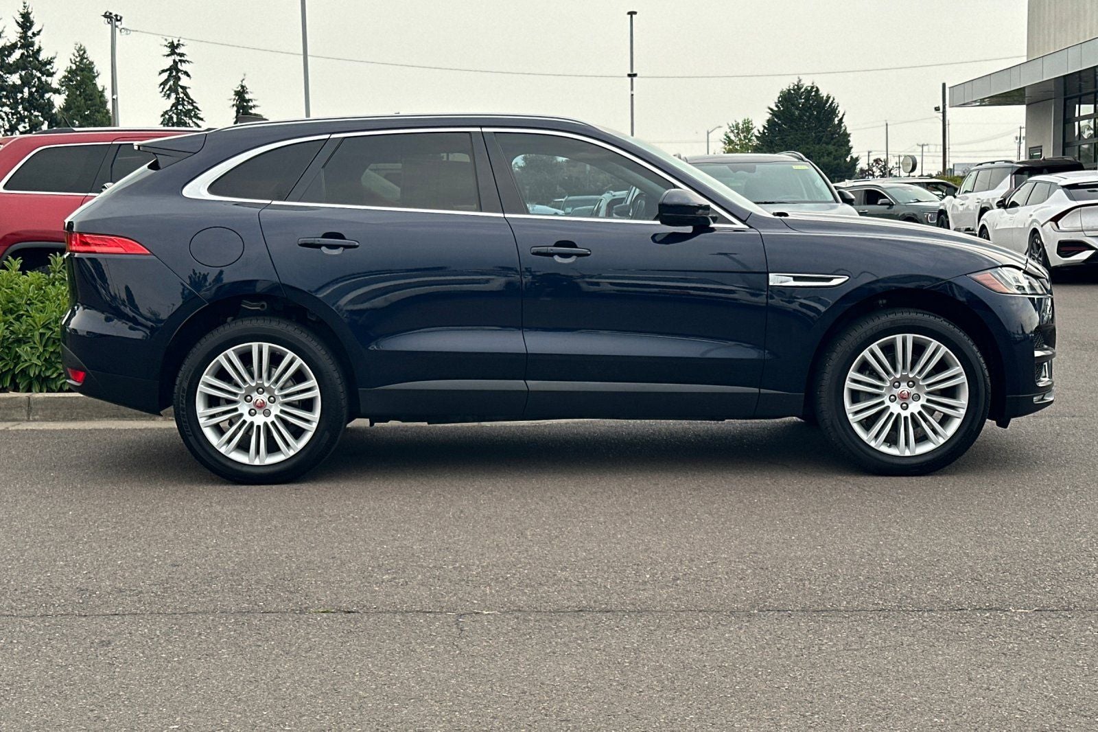 2020 Jaguar F-PACE 30t Portfolio