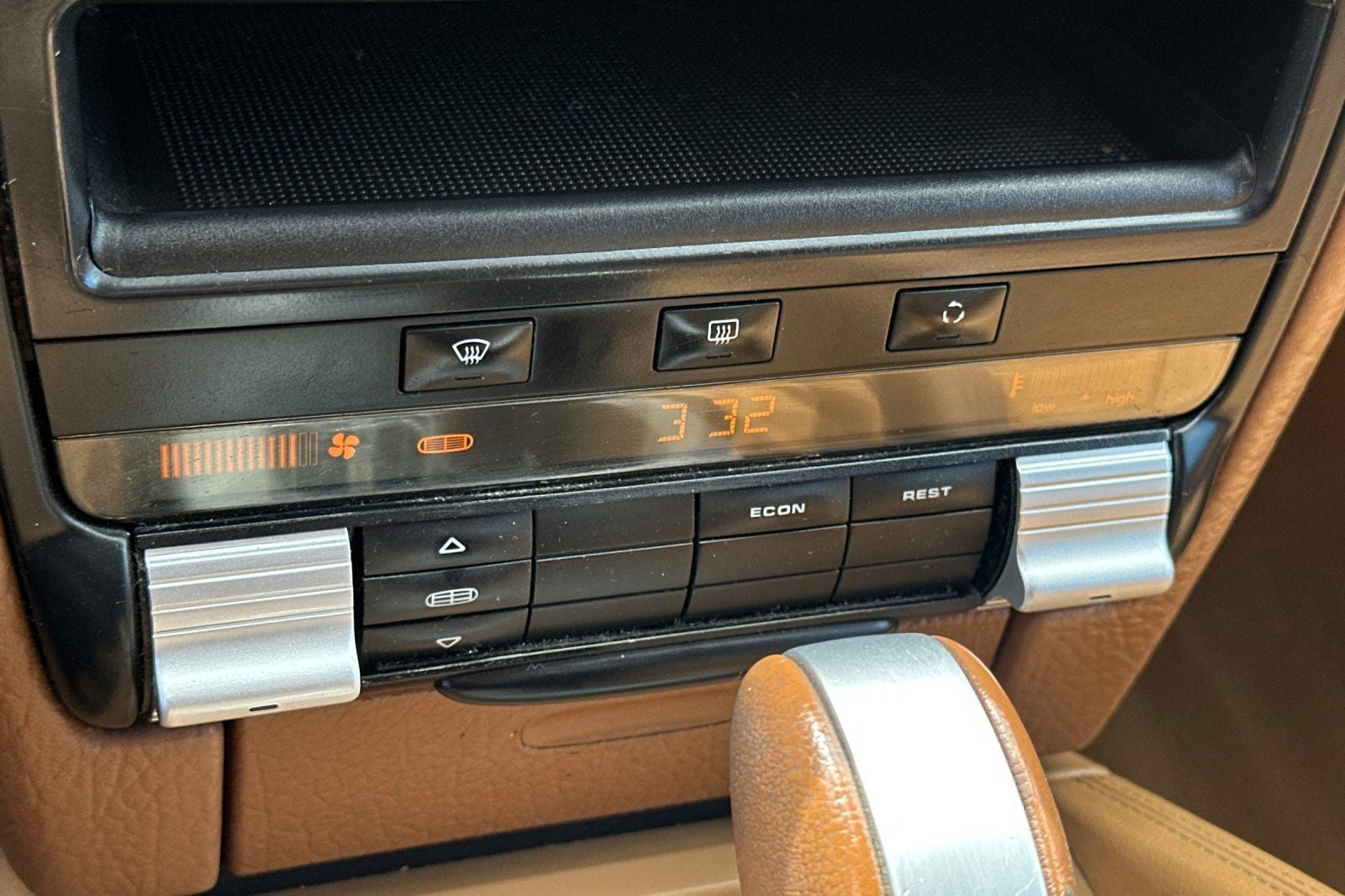 2008 Porsche Cayenne Base