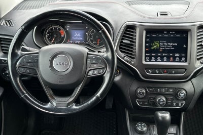 2020 Jeep Cherokee Trailhawk