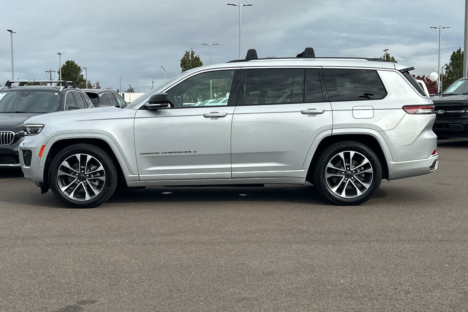 2022 Jeep Grand Cherokee L Overland