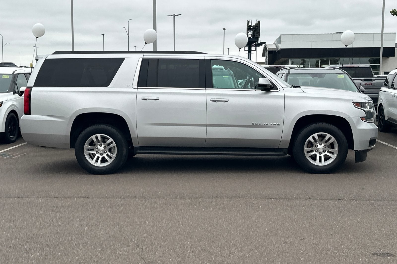 2017 Chevrolet Suburban LT