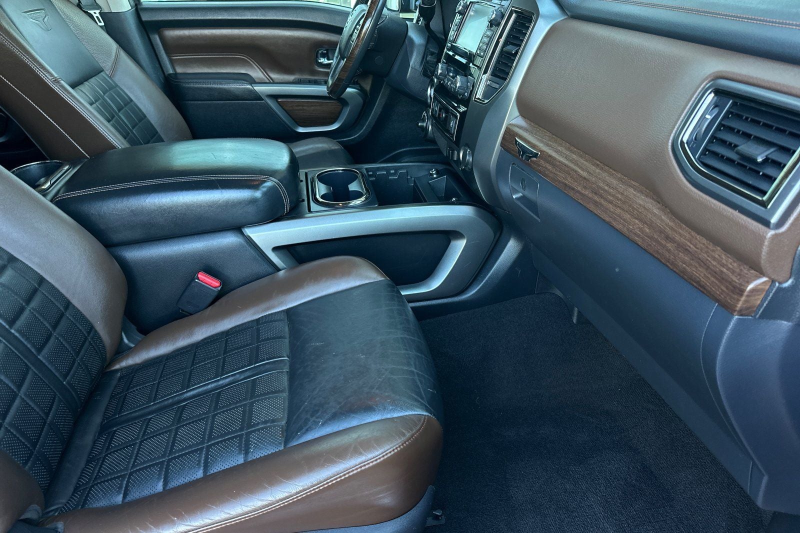 2016 Nissan Titan XD Platinum Reserve