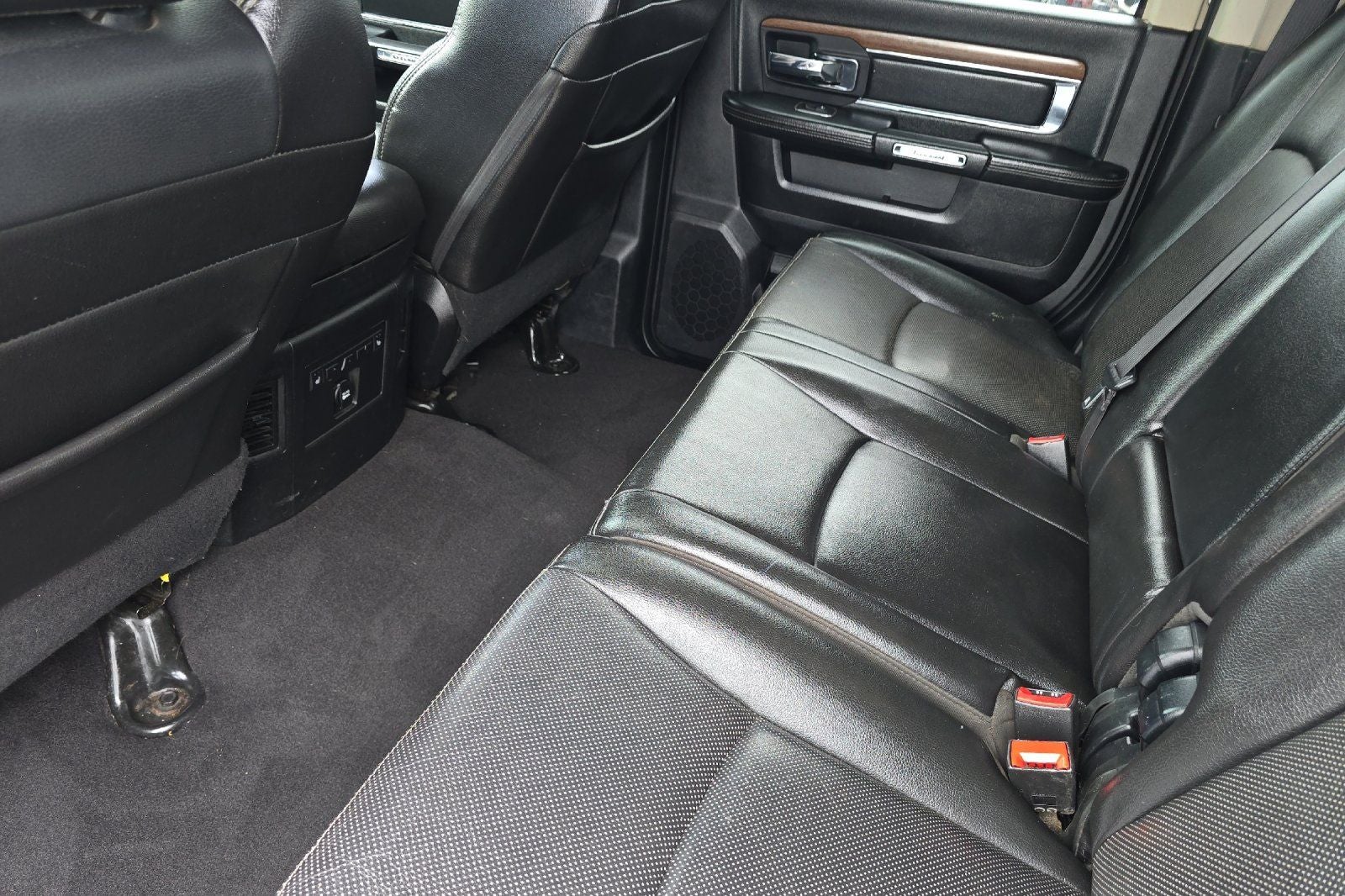 2014 RAM 3500 Laramie