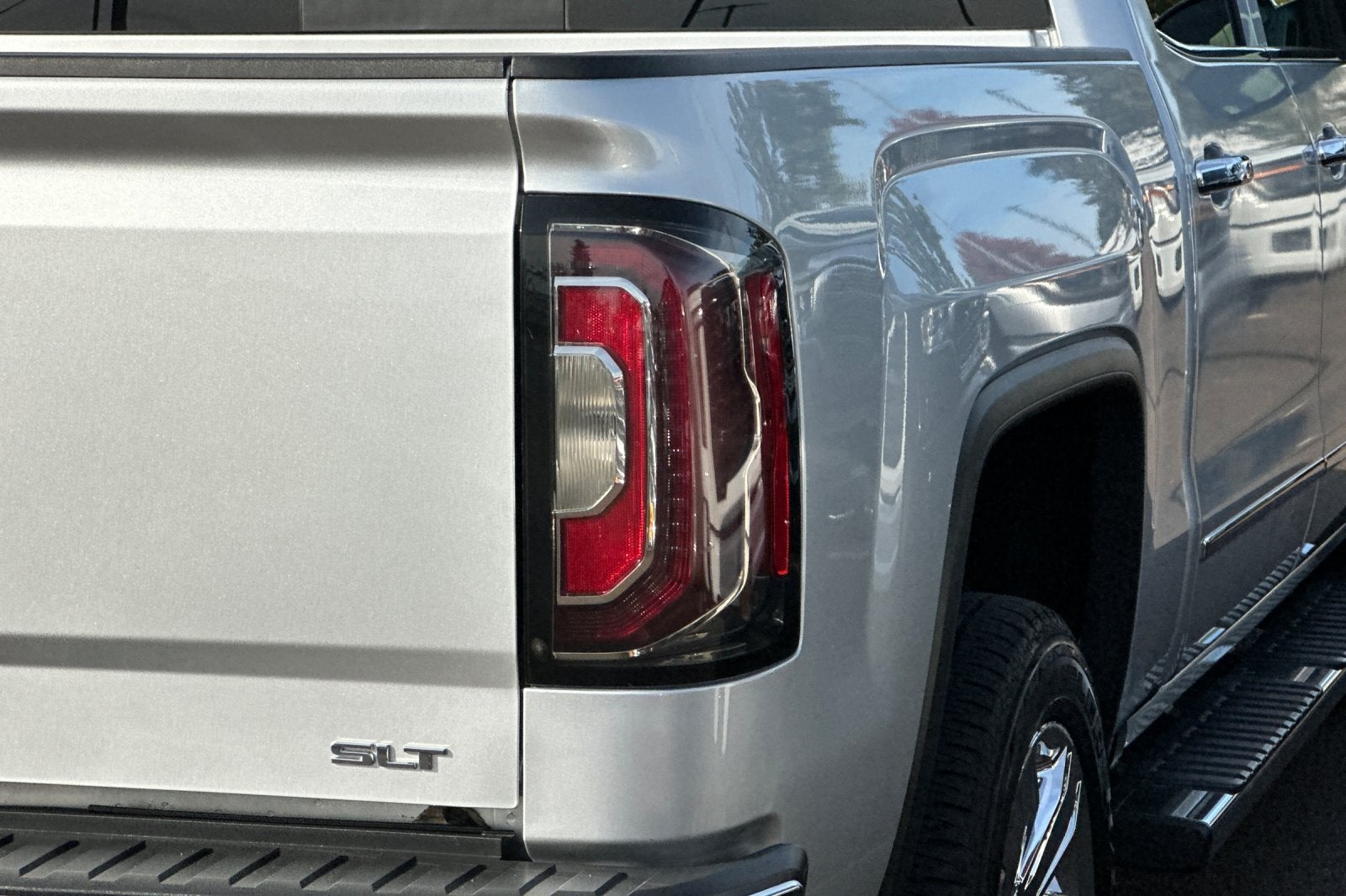 2017 GMC Sierra 1500 SLT