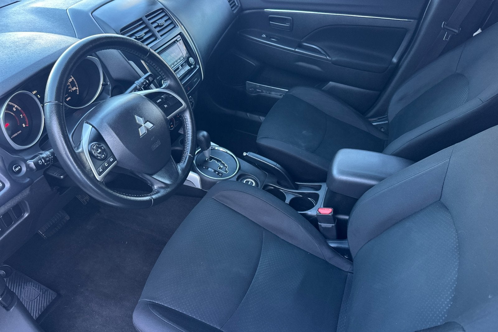 2014 Mitsubishi Outlander Sport ES