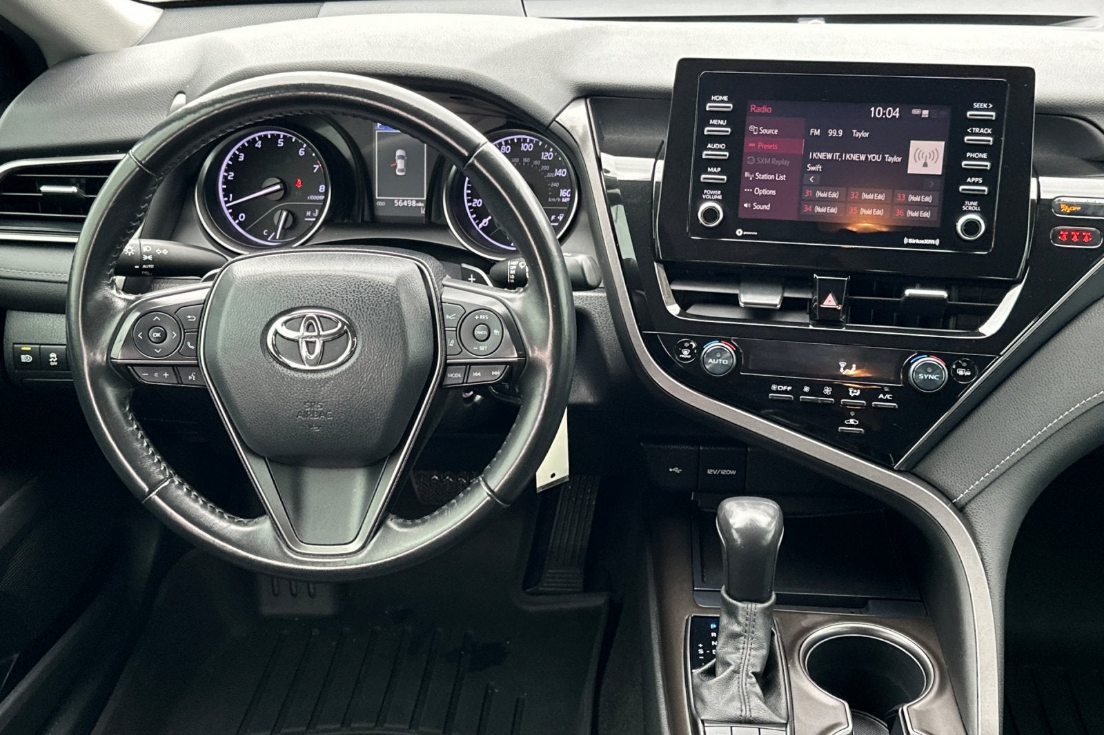 2022 Toyota Camry SE