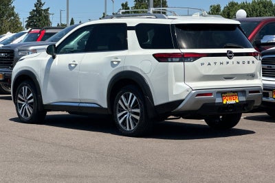 2022 Nissan Pathfinder Platinum