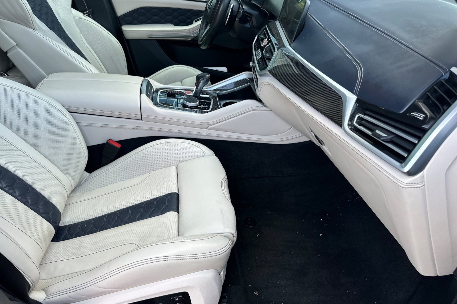 2022 BMW X5 M Base