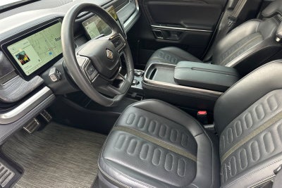 2023 Rivian R1T Adventure