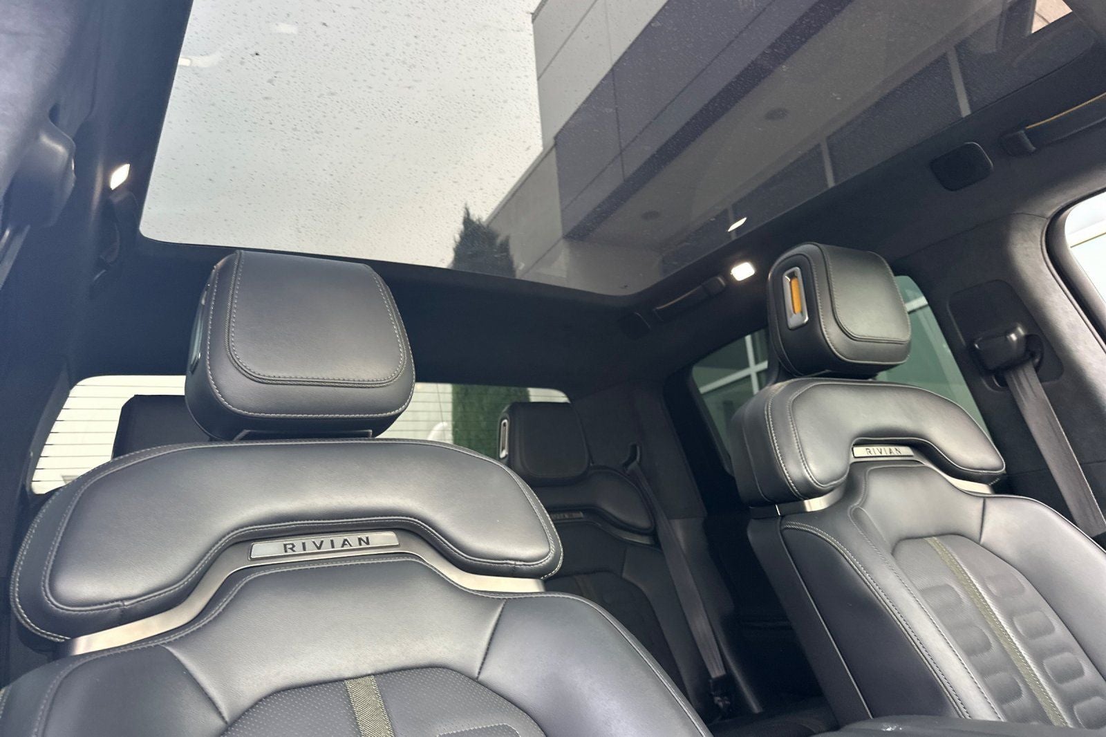 2023 Rivian R1T Adventure
