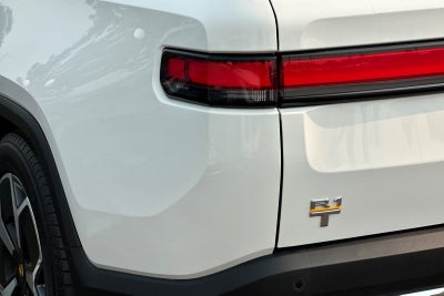 2023 Rivian R1T Adventure