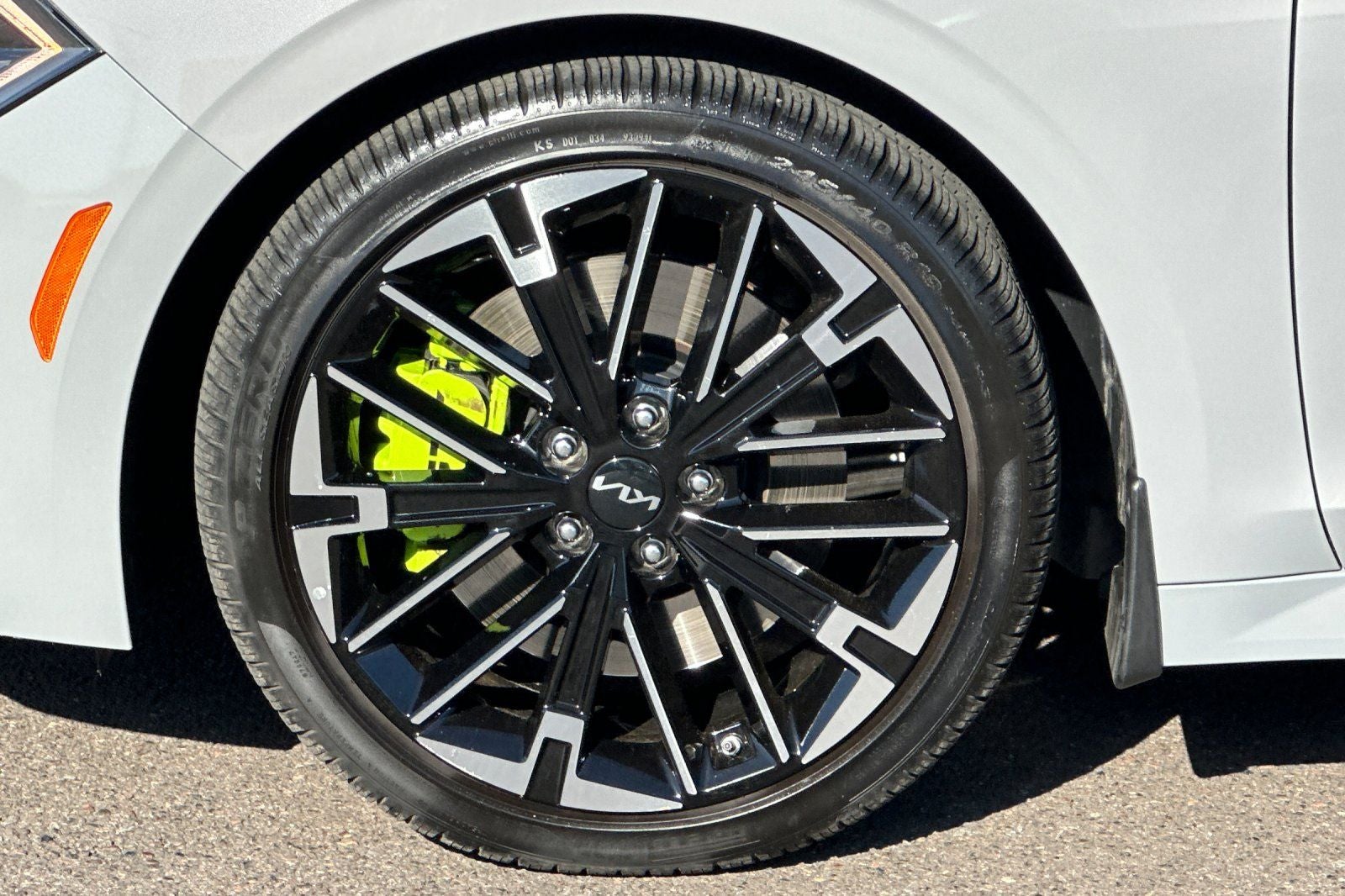 2025 Kia K5 GT