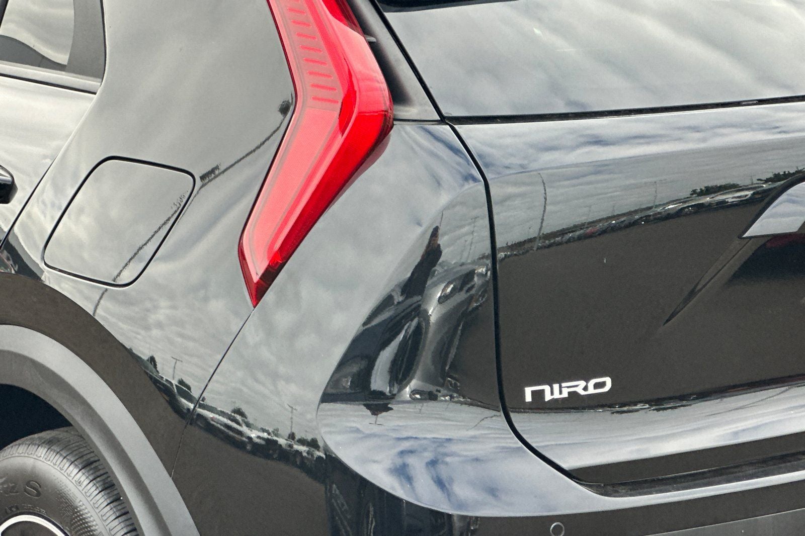 2024 Kia Niro EX