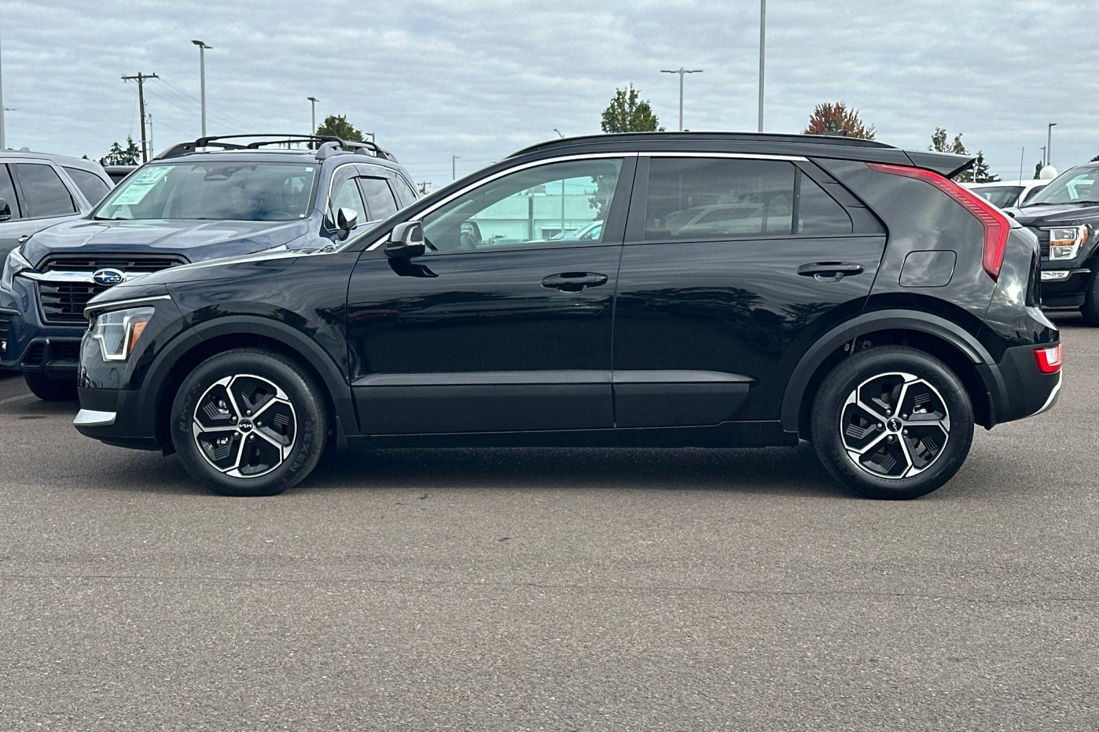 2024 Kia Niro EX
