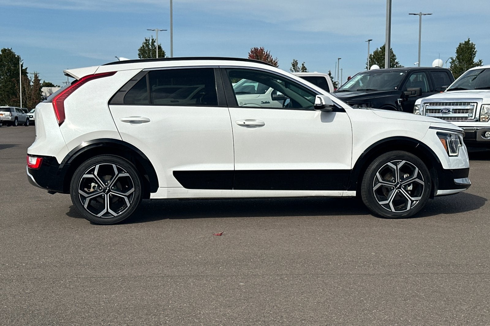 2023 Kia Niro EX Touring
