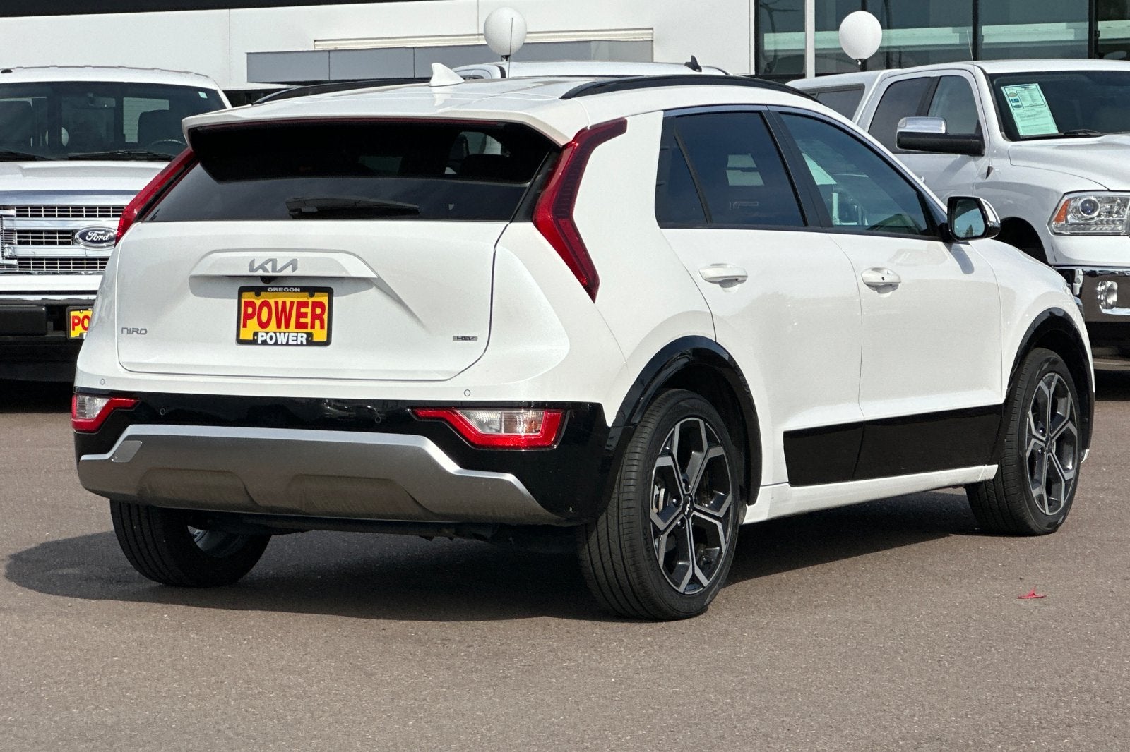 2023 Kia Niro EX Touring
