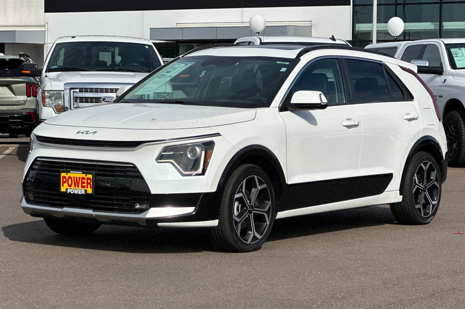 2023 Kia Niro EX Touring