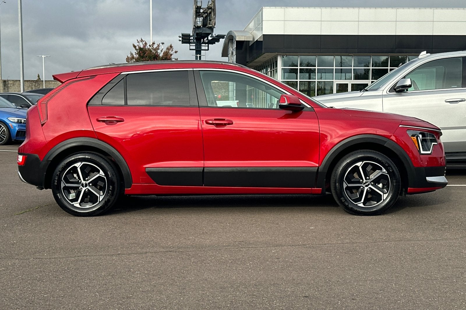 2024 Kia Niro EX
